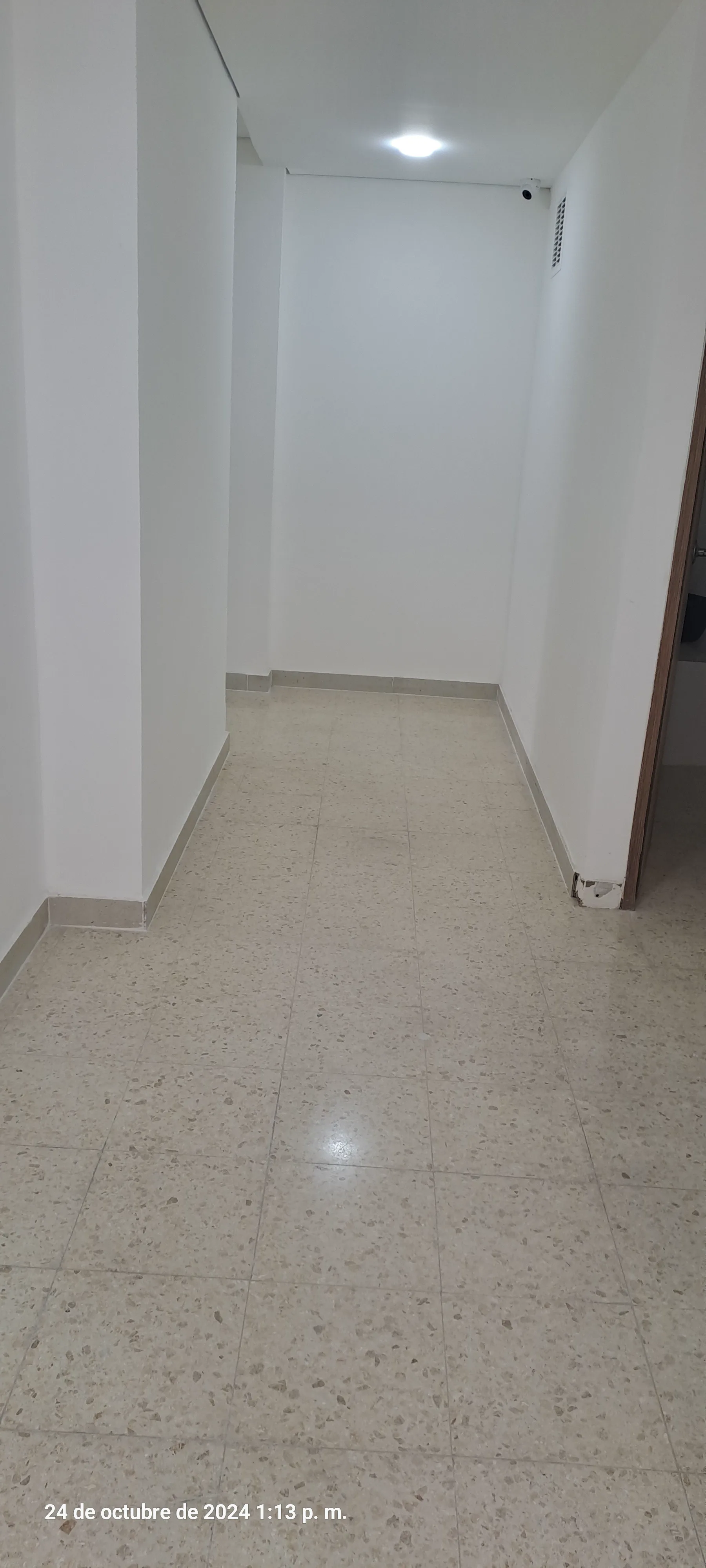 Apartaestudios Calle 76 — 8